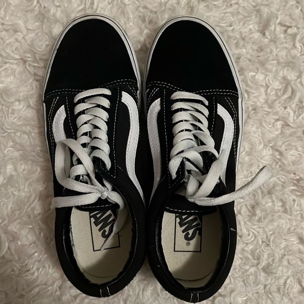 Vans oldskool black/white platform Size 6.5